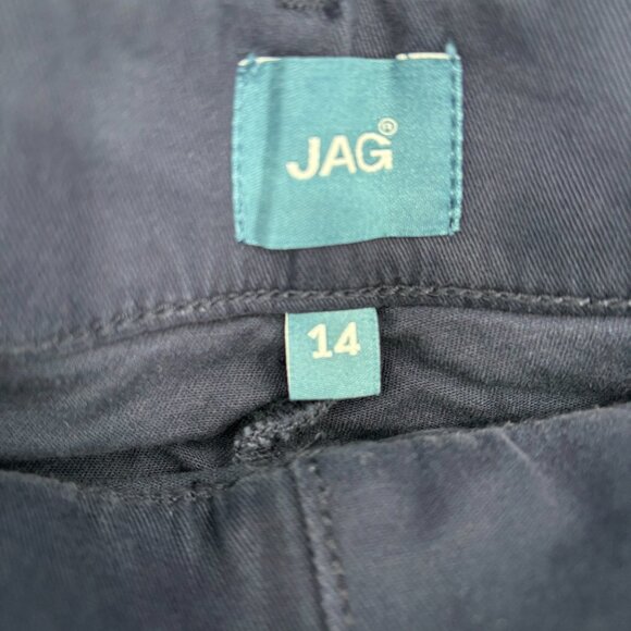 Jag Women's Maddie 8" Inseam Mid Rise Pull-On Bermuda Shorts Navy Size 14 NWT - Picture 4 of 6